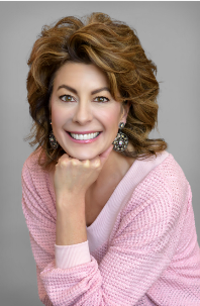 Candace O'Brien is a Subconscious Specialist, Certified Professional Coach, and founder of Momentum Healing, a global remote subconscious healing practice
