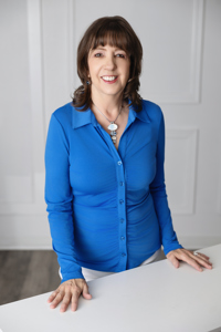 Dr. Erin Foley DC, CFMP, NBC-HWC, is a Functional Medicine Practitioner, National Board Certified Health Coach, speaker, author and creator of Vibrant Healthy Woman Programs, located in Golden Colorado