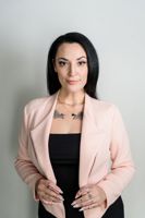 Amanda Crazybear is a Mortgage Loan Officer with Loan Haus located in Broomfield, Colorado